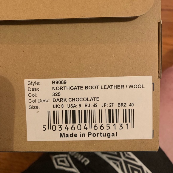 Fred Perry Northgate Leather and Wool Boots - Picture 7 of 8